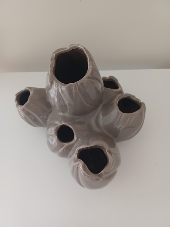 Image 1 of Serax. Maxi flower (tulip) vase, coral. 6 holes. Taupe.