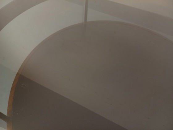 Image 1 of Vintage Italiaanse ronde salontafel uit de jaren 60/70, gemaakt van gebogen palissanderhout, verchroomd metaal en gerookt glas.