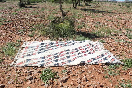 Berber Marokkaans vloerkleed 250cm x 150cm – Vloerkleden en tapijten, Wool (photo 2 of 9)