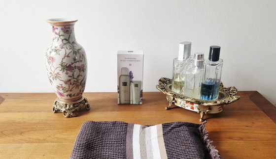 Image 1 of Badkameraccessoires- Porselein en brons - Napoleon III stijl