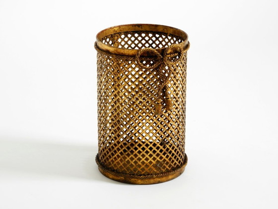 Image 1 of Cestino per la carta straccia in metallo dorato Regency italiano di metà secolo di Li Puma