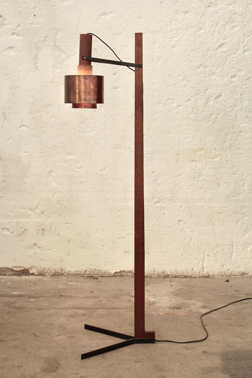 Scandinavian floor lamp