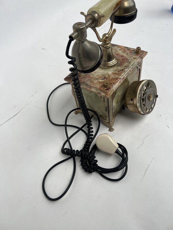 Image 1 of Teléfono retro de ónix - Estilo Hollywood Regency