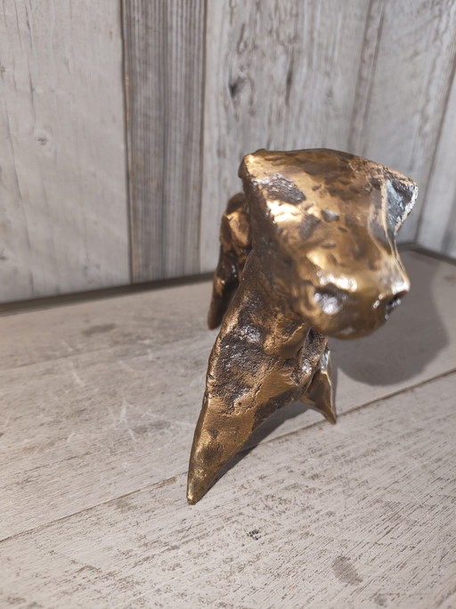 Bronzen beeldje stier