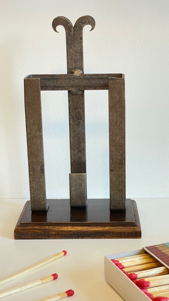 Image 1 of Portacerillas antiguo de hierro forjado para chimenea