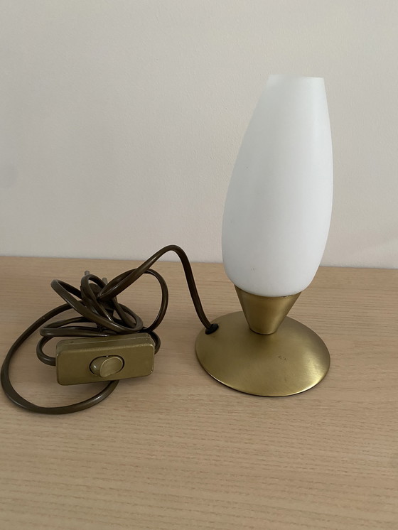 Image 1 of R.S.- Leuchten - tafellamp - kelklamp - melkglas - messing - 80's