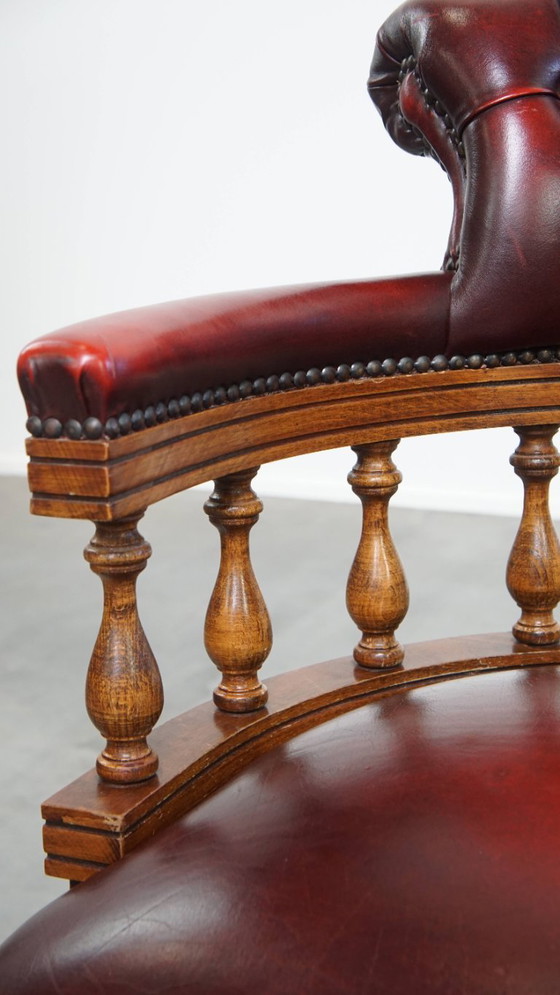 Image 1 of Sedia da ufficio chesterfield regolabile in altezza in pelle di vacchetta rossa