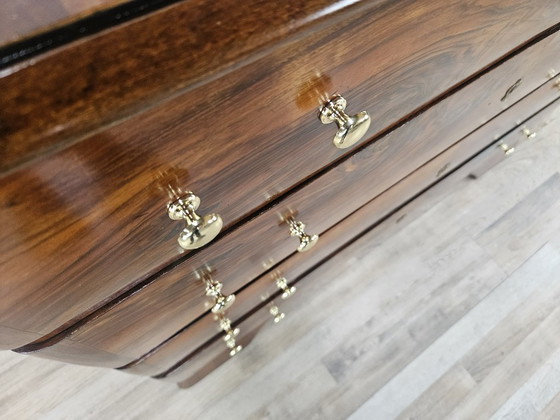 Image 1 of Art Decò chest of drawers in walnut and brass