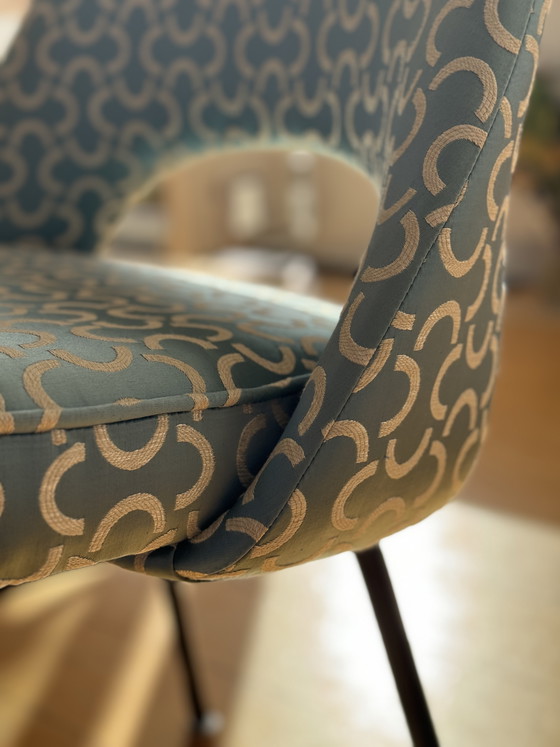 Image 1 of EERO SAARINEN. Per Knoll International. Quattro sedie da conferenza Saarinen, modello 72, anni '50.