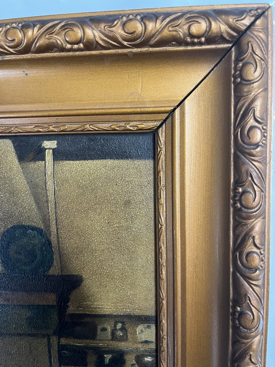 Antique oil painting on wooden panel (1920) – Signed – Interior with fireplace – Includes original frame (photo 4 of 10)