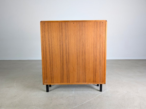 Image 1 of Vetrina d'epoca originale Dyrlund credenza midcentury in teak anni '60