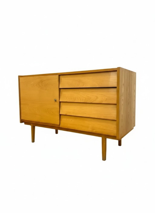 Cómoda retro, década de 1960, Checoslovaquia
