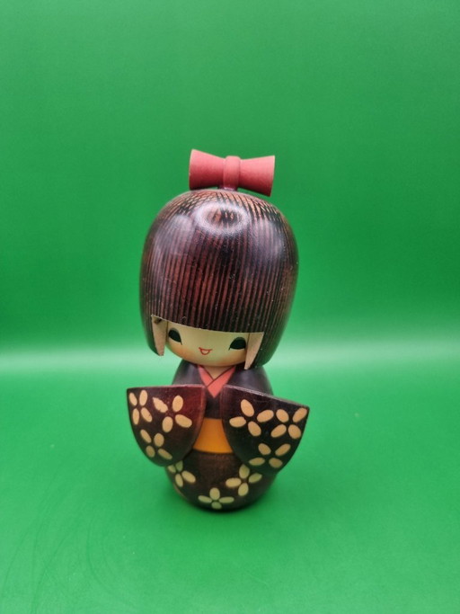Süße Yukata de Hana Kokeshi von Kojo Tanaka