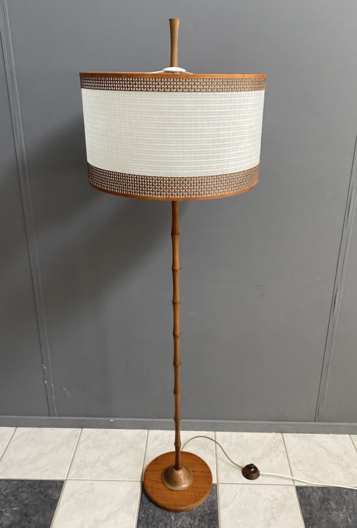 Lampadaire aspect bambou grand abat-jour blanc