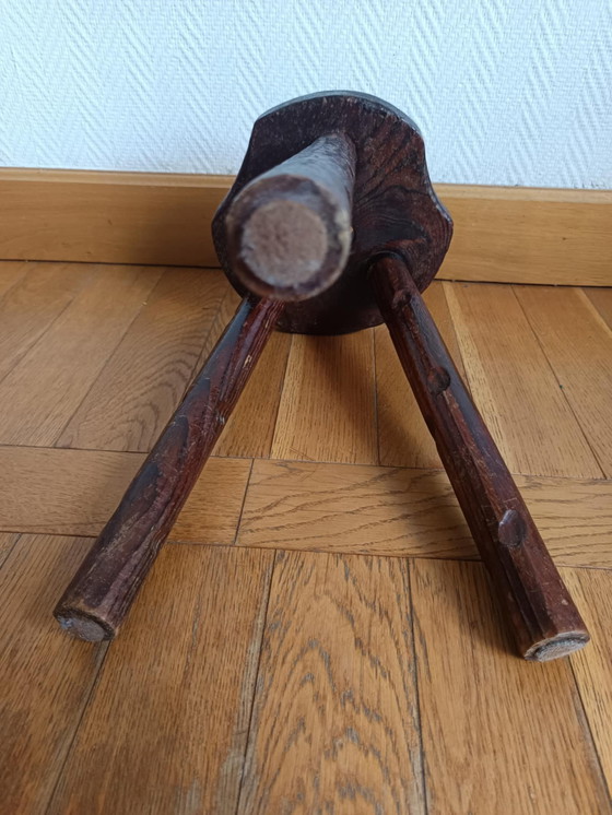 Image 1 of Brutalistisch krukje met vintage guts