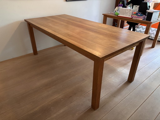 Eikenhouten eettafel