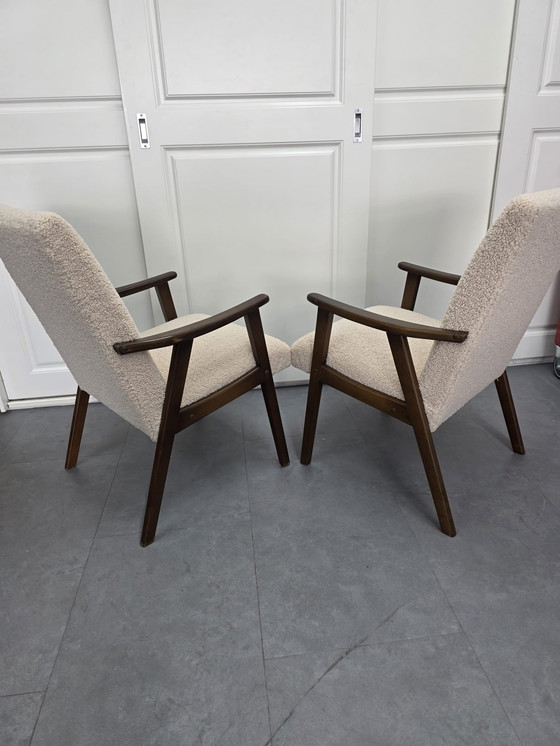 Image 1 of Twee vintage Fauteuils teddy gestoffeerd 