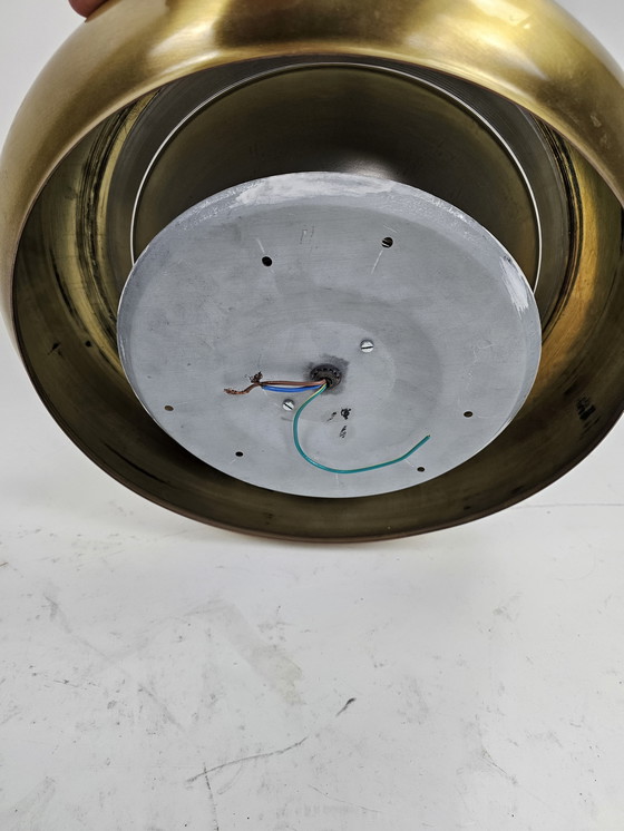 Image 1 of Lámpara de pared o de techo fabricada en latón Valenti y cristal esmerilado.