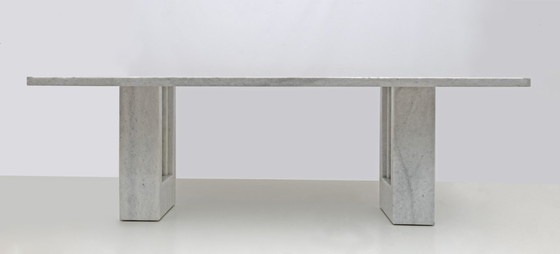 Image 1 of 'Delfi' marmeren eettafel van Marcel Breuer en Carlo Scarpa voor Gavina, Italië