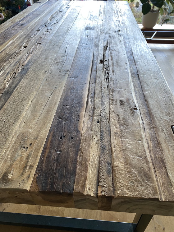 Image 1 of Table Eikenhouten avec cadre en acier à acheter