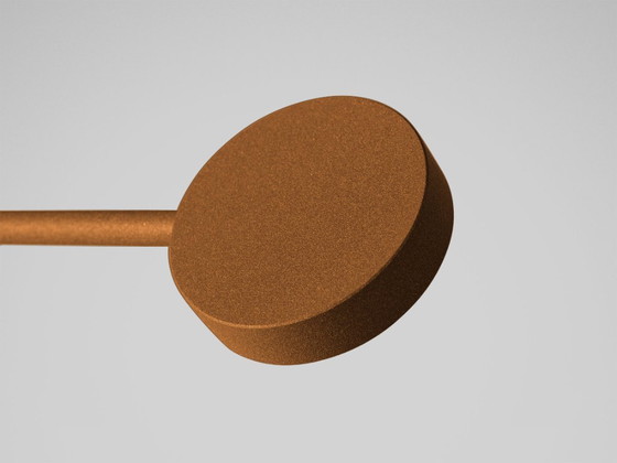 Image 1 of JAPTH Kingpin floor lamp with 5 swivel arms in ORANGE/OXIDE