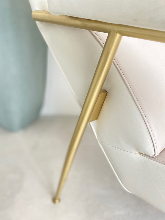 Image 1 of Molteni&C D.153.1 Leather Armchair by Gio Ponti