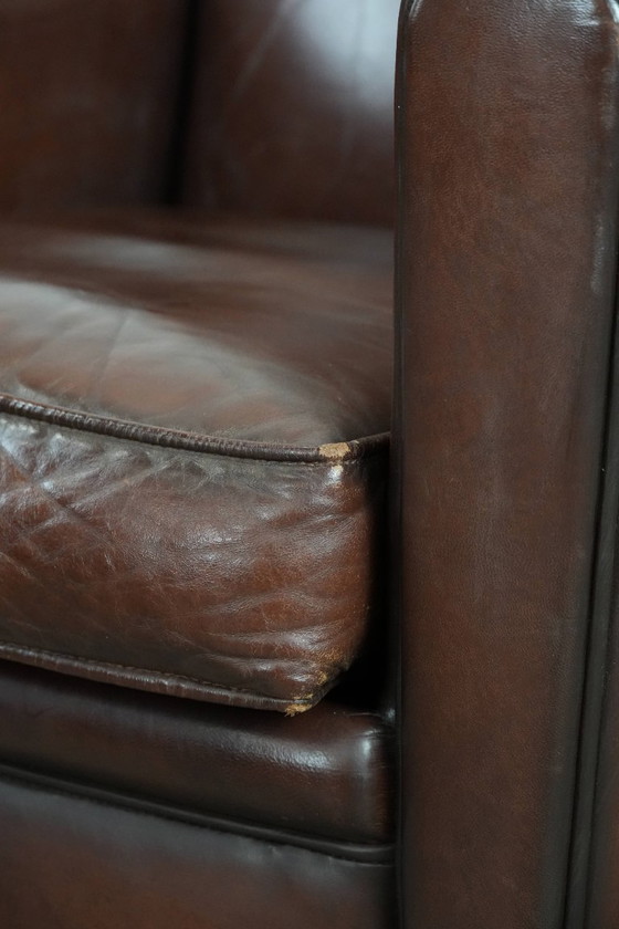 Image 1 of Schapenleren Art Deco design armchair met tijdloze en warme kleuren