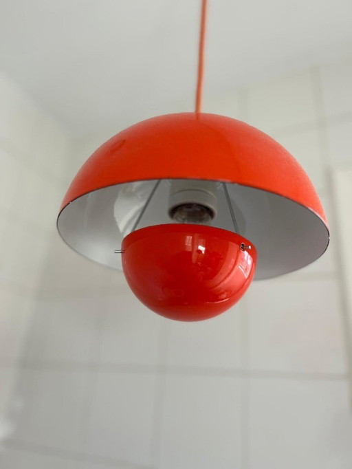 Louis Poulsen - rosso arancio caldo vintage