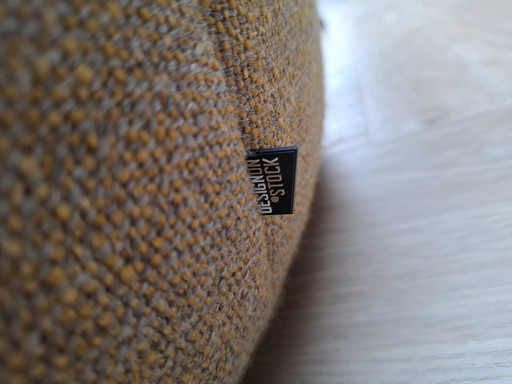 Design on Stock, pouf tonneau