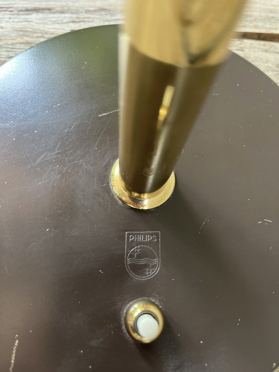 Image 1 of Philips Timor 69 - Lampada da tavolo di Louis Kalff (1970-1980) - Finitura marrone e oro