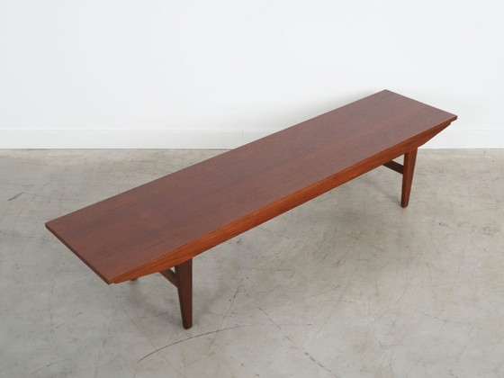 Image 1 of Eikenhouten dressoir, Deens design, jaren 70, productie: Denemarken