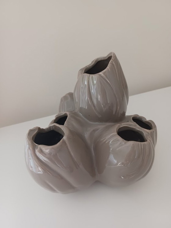 Image 1 of Serax. Maxi flower (tulip) vase, coral. 6 holes. Taupe.