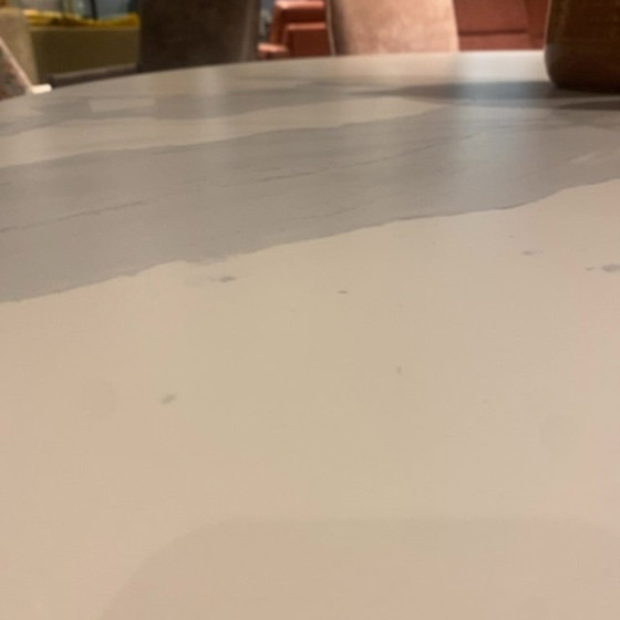 Image 1 of Mesa de comedor Dekimpe Chronos - Ø150