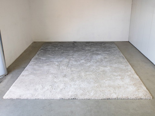 Francly Amsterdam rug Show Off Unica design Christiane Muller