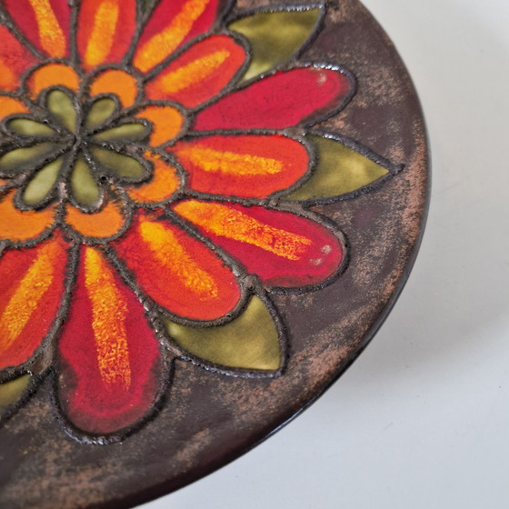 Image 1 of Jaren 70 keramiek wandbord lava glazuur schaal