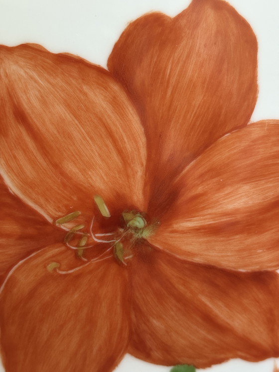 Image 1 of Vase Vintage Wallendorf Amaryllis peint à la main