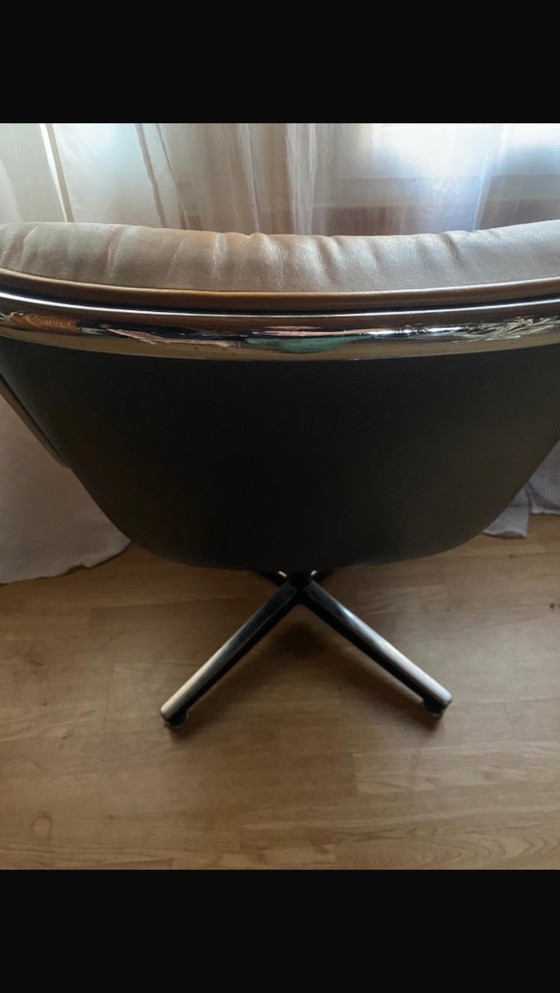 Image 1 of Charles Pollock Präsidentenstuhl