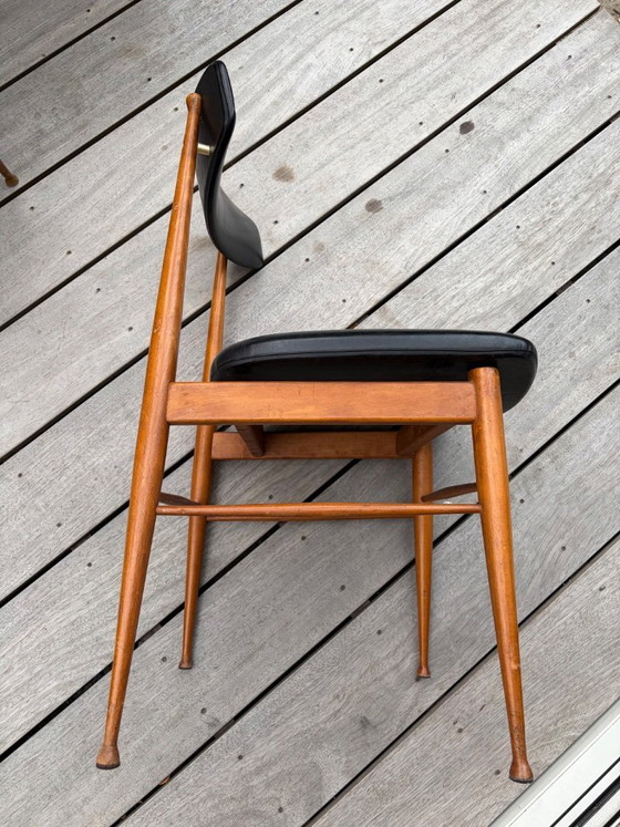 Three slender, charming 1960s French dining chairs - need restoration – Wood, Skai (photo 7 of 11)
