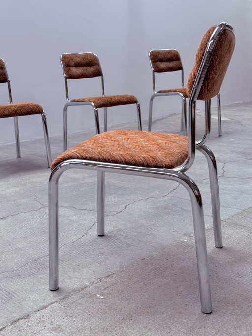 4x chroom buisvormige stalen stoffen eetkamerstoelen Italië 1960