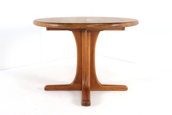 Image 1 of Danish round 1x extendable dining table teak solid