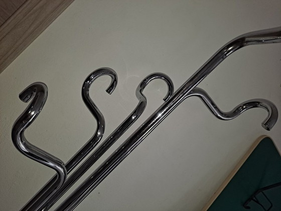 Image 1 of Garderobenständer aus Chrom im italienischen Modernismus der Mitte des 20. Jahrhunderts