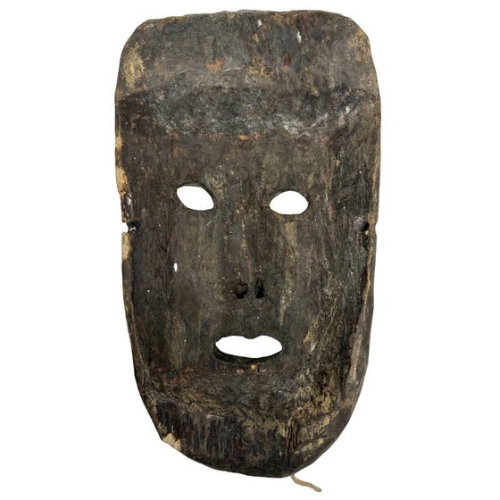 Wall Decor: Antique Nepalese Wooden Mask with Serene Appearance and Ritual Character – Sculpture (photo 2 of 6)