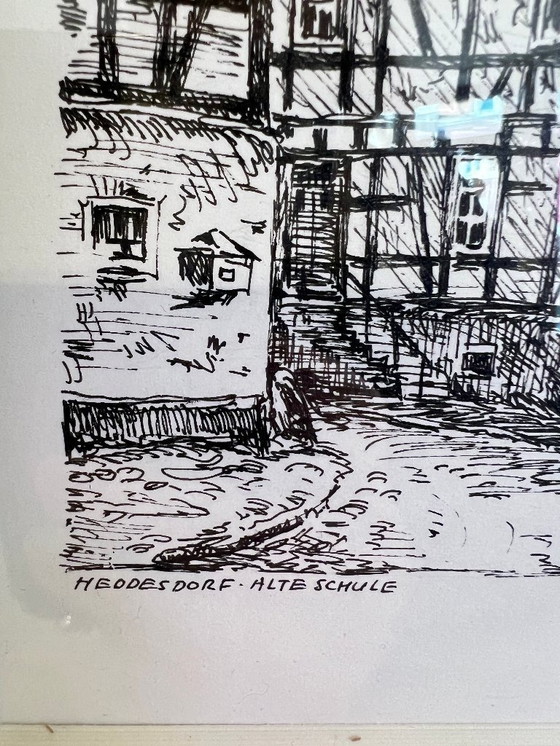 Image 1 of Oude tekening "Alte Schule Heddesdorf" | Ingelijst | Met kunstenaarsmerk & galeriestempel Neuwied