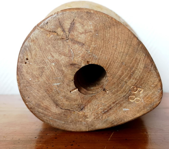 Image 1 of Antica forma di cappello in legno