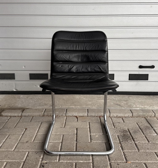4x Dux Poll International design stoelen
