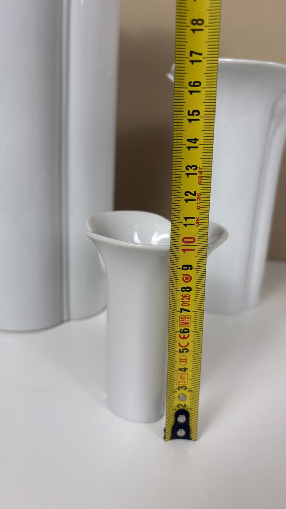 Set di 4 vasi Corso Cnospa in porcellana bianca, Arzberg, Germania. – Porcelain (photo 10 of 12)