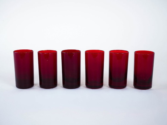 Image 1 of Set of ruby-coloured glasses, Italian design, 1970s, made in Italy