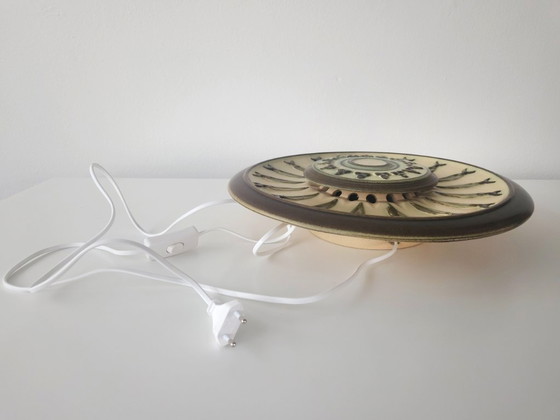 Image 1 of Keramieken vintage wandlamp, aardewerken brutalist wandlamp, groene en bruine aardetinten keramieken lamp