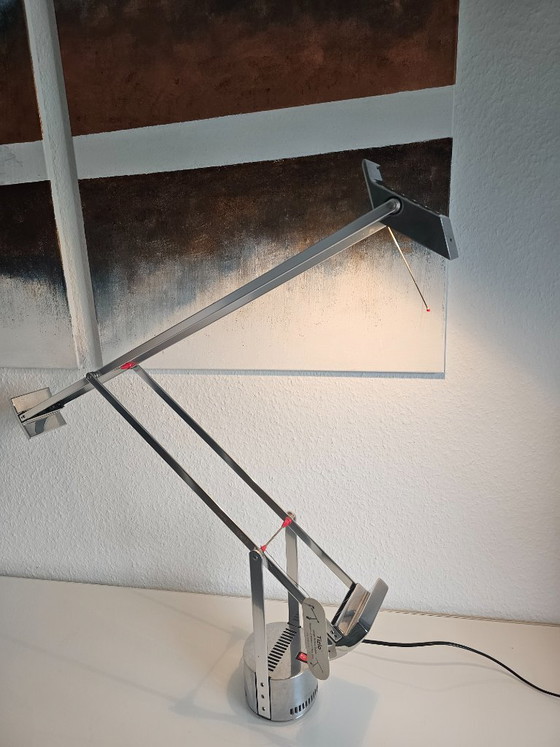 Artemide Tizio – Rare Chrome Limited Edition (Design: Richard Sapper, 1972) – Table lamps, Aluminium (photo 2 of 19)