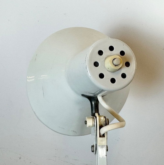 Image 1 of Lampada da tavolo vintage bianca da architetto italiano, anni '70